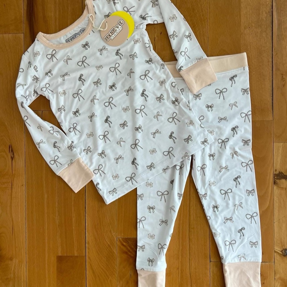Bronx & co bamboo pajamas set 3t